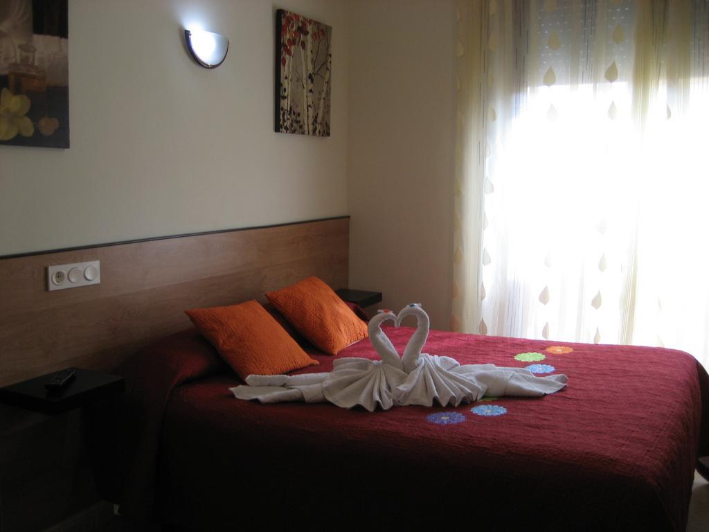 Hostal Huespedes Toledo مدريد الغرفة الصورة